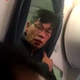 Imagen del hombre expulsado en el vuelo de United. Twitter